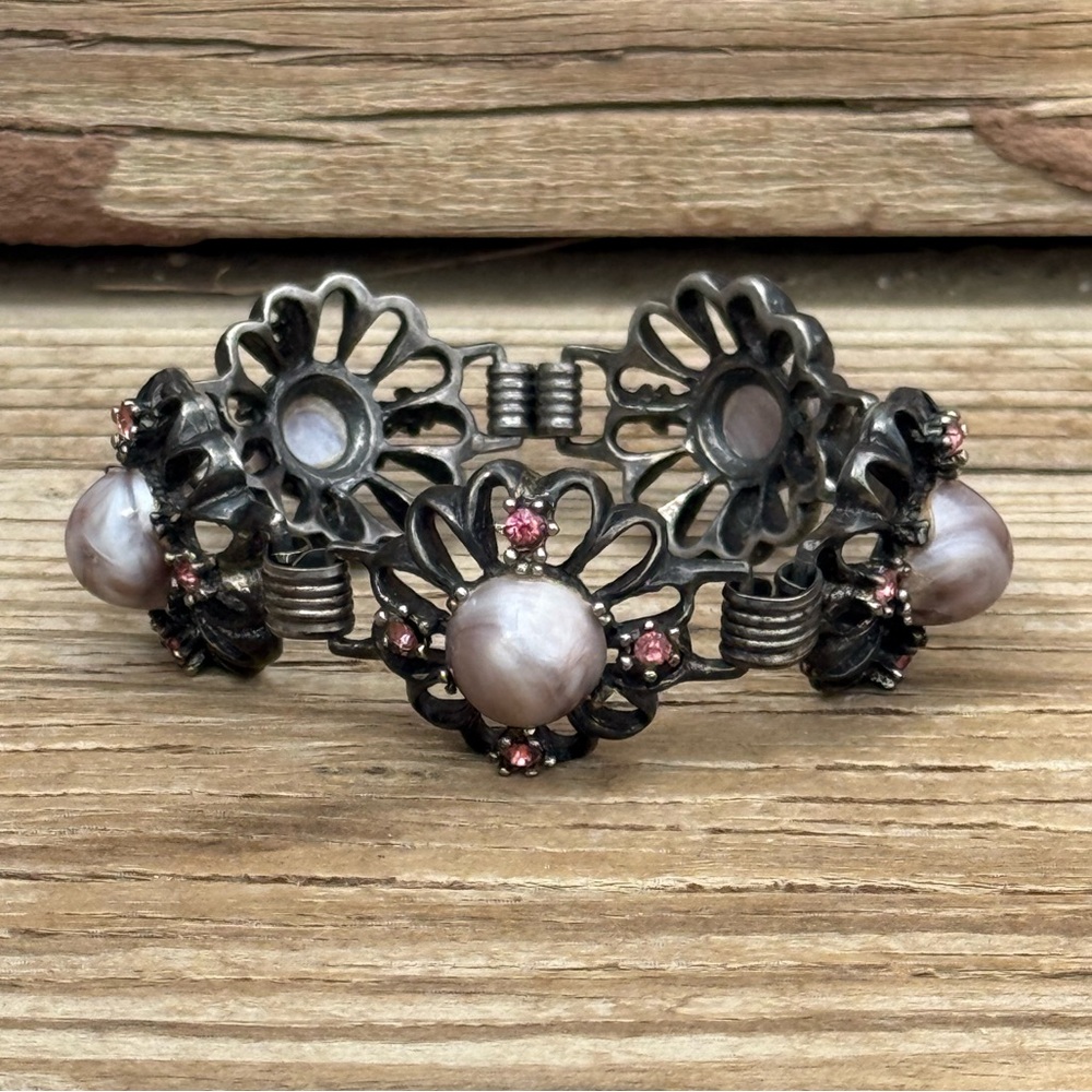 1960s Pink Faux Pearl and Rhinestone Bracelet